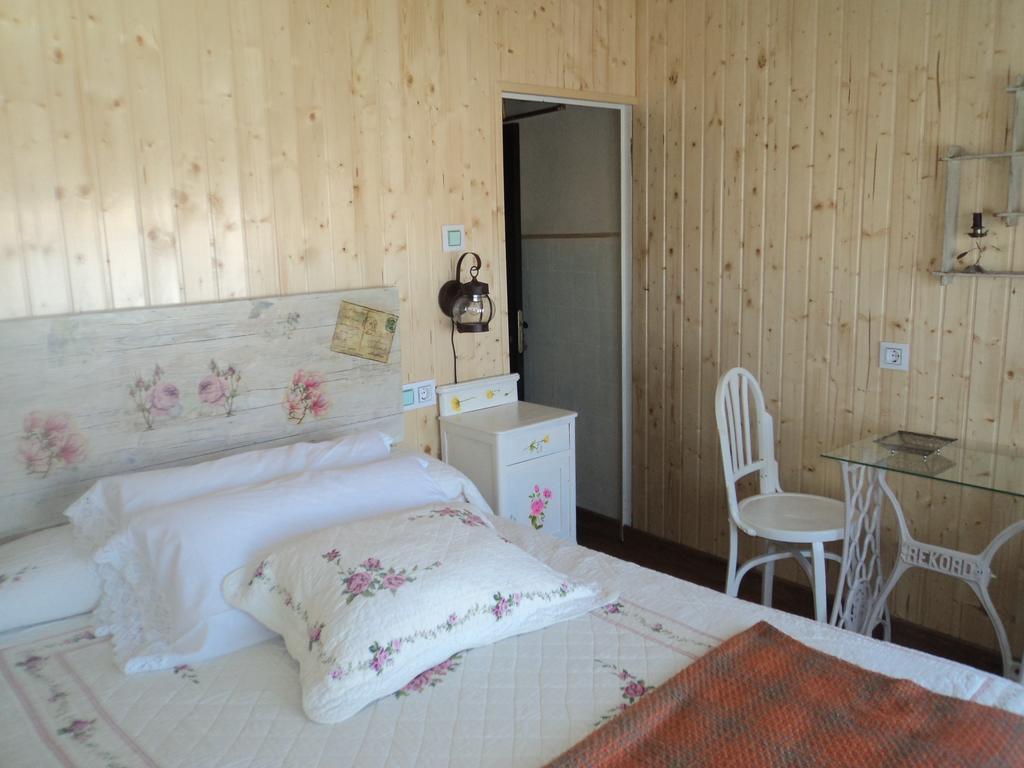Casa Rural Abuela Maxi Ríolobos Room photo